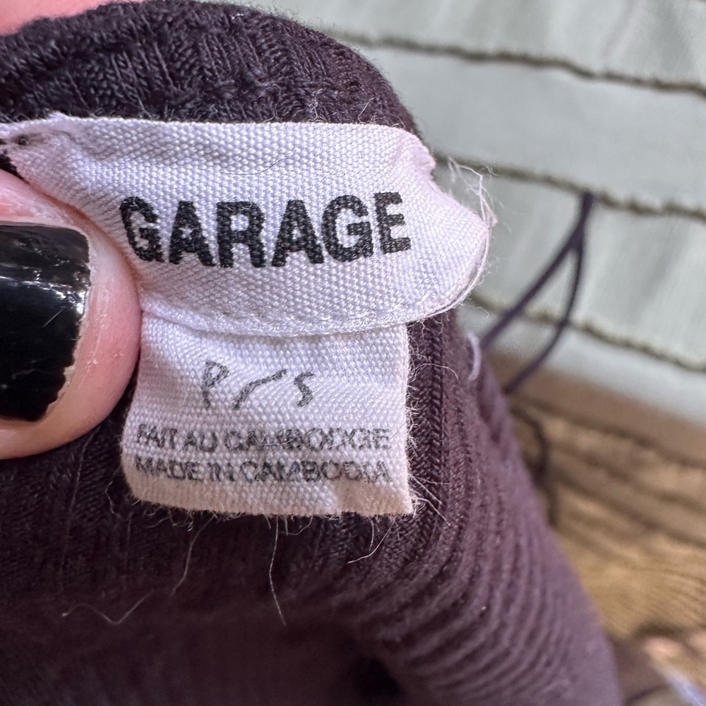 GARAGE- Black Fitted B Neck Camisole Crop Top Size Small - Picture 4 of 6